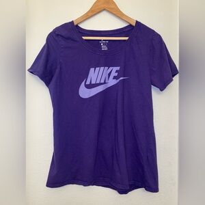 Nike Sportswear Club Essentials Womens Logo T-Shirt